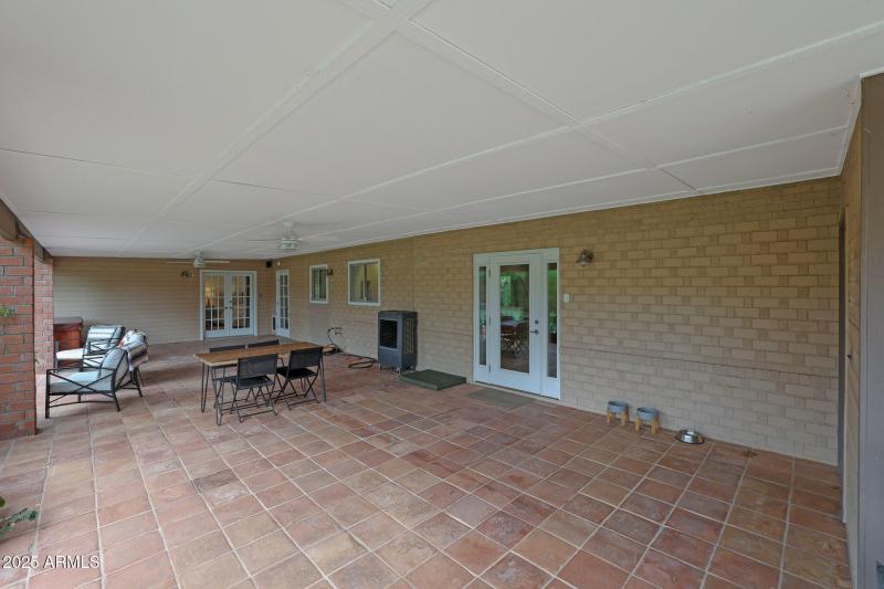 Oversized Covered Patio with Hottub