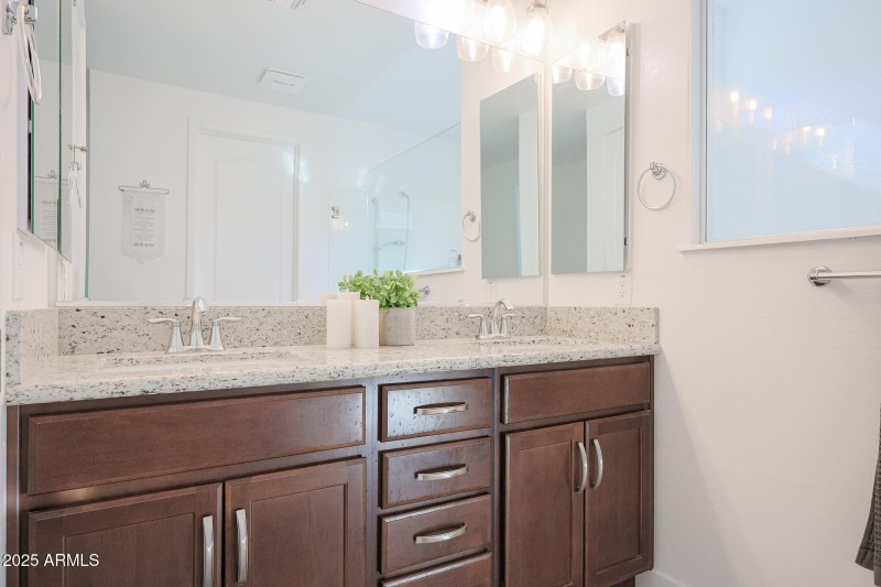 Double Sinks