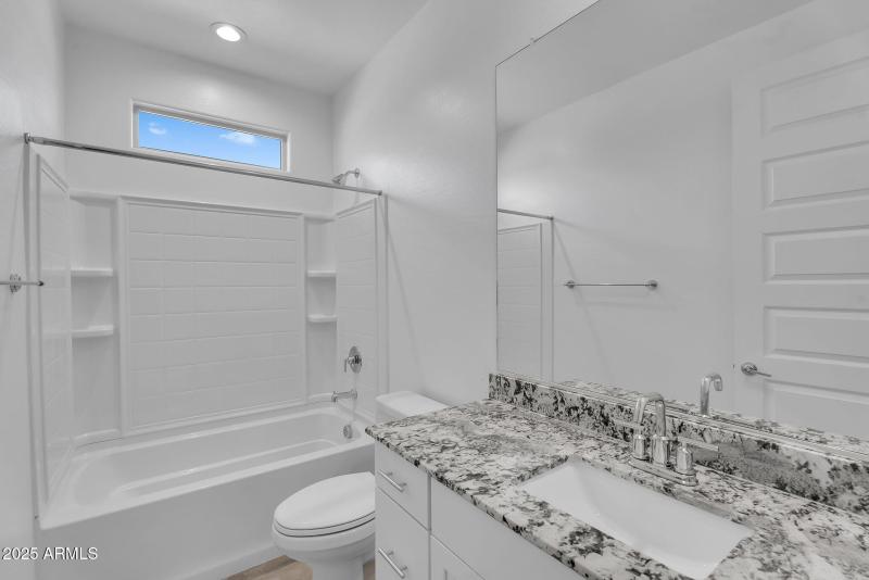 30-web-or-mls-Flower-30