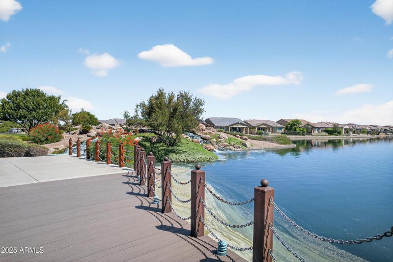 76_075_227_agent_mclake