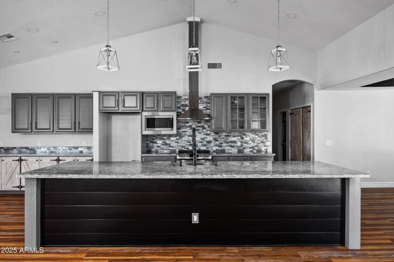 20975 E Excelsior Ave-18