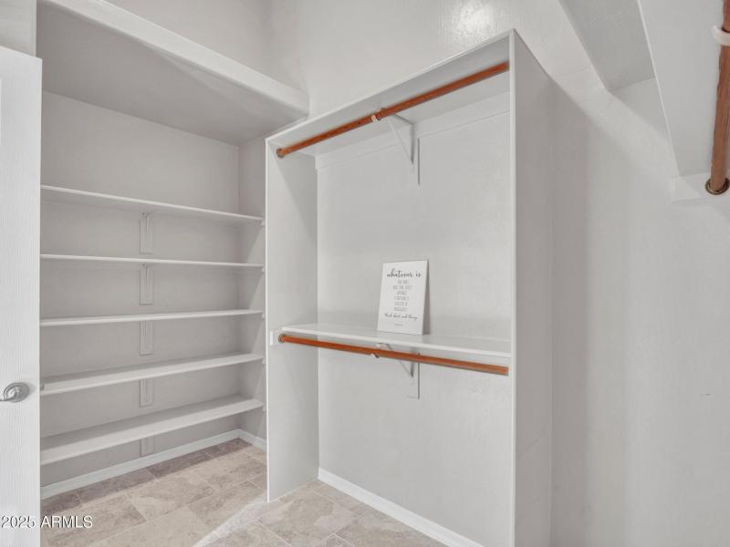 13-Primary-Bath-&-WIC-(4)