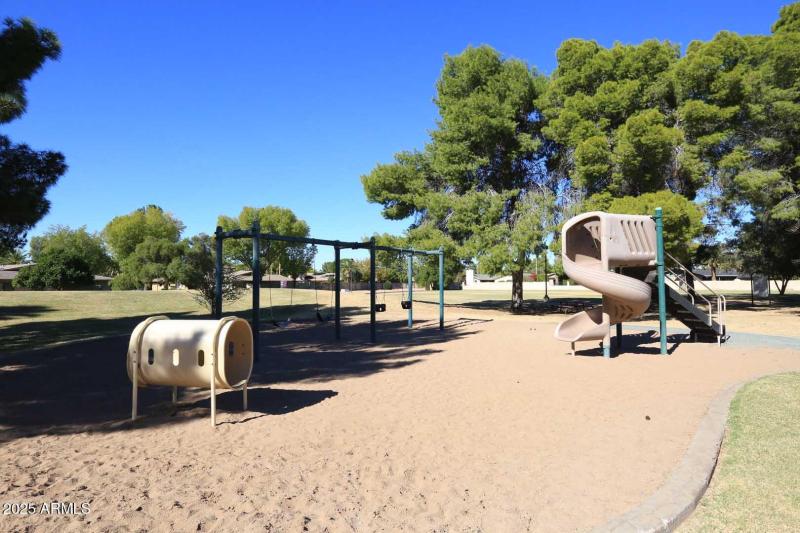 Zuni Park-Play Area