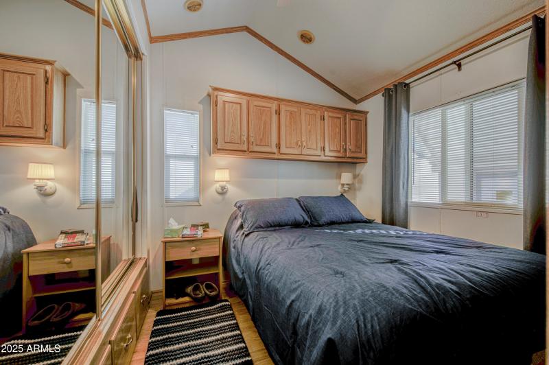 Bedroom-pic 1