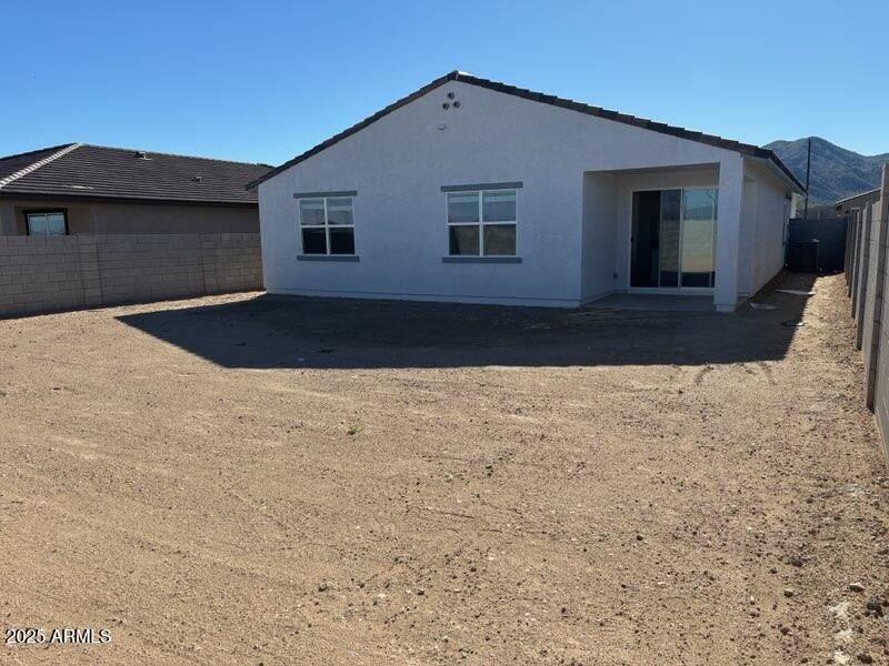 22596 W PONTIAC Drive