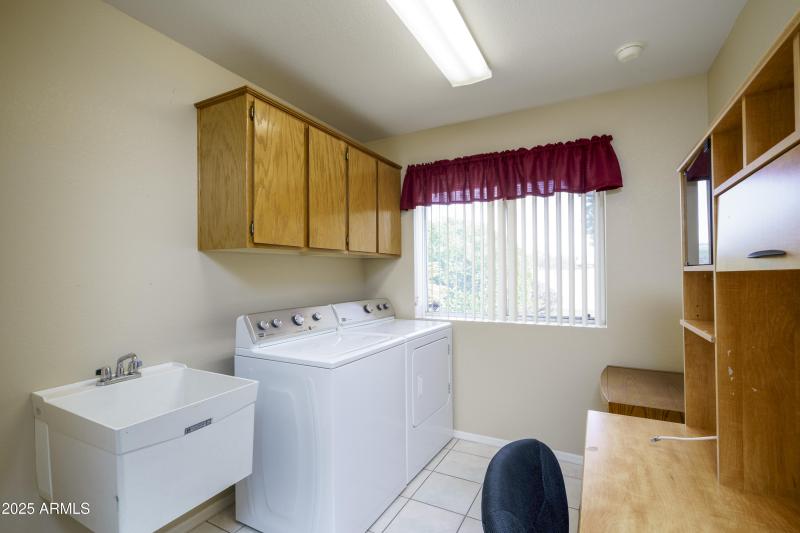 Laundry Room / Office