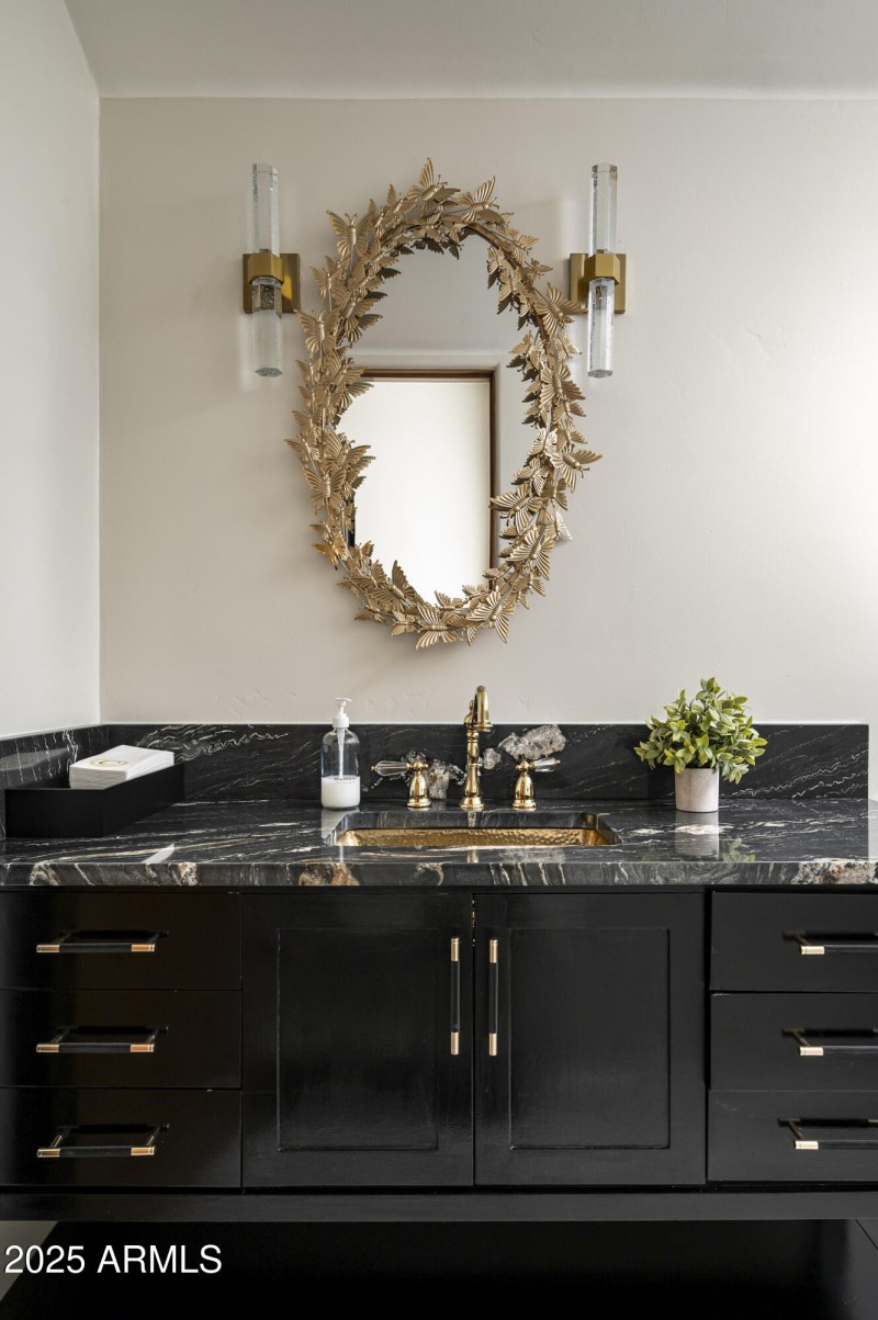 6500 E Fanfol Dr -23