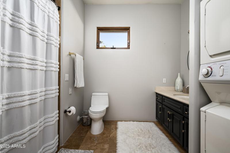 6500 E Fanfol Dr -43