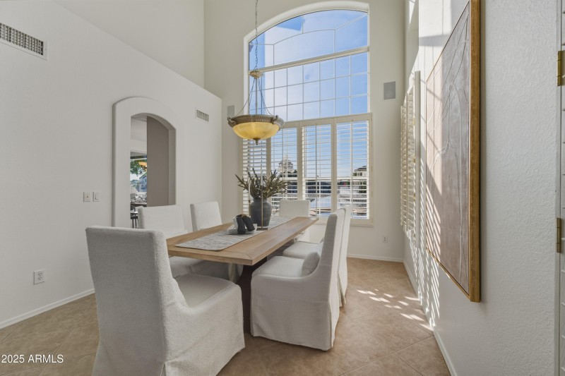 20652_N_53RD_AVE_1st_004