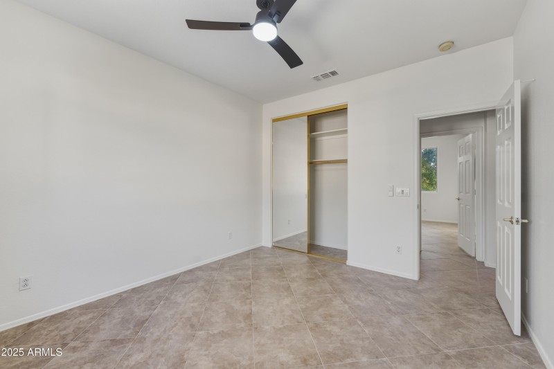 20652_N_53RD_AVE_2nd_013