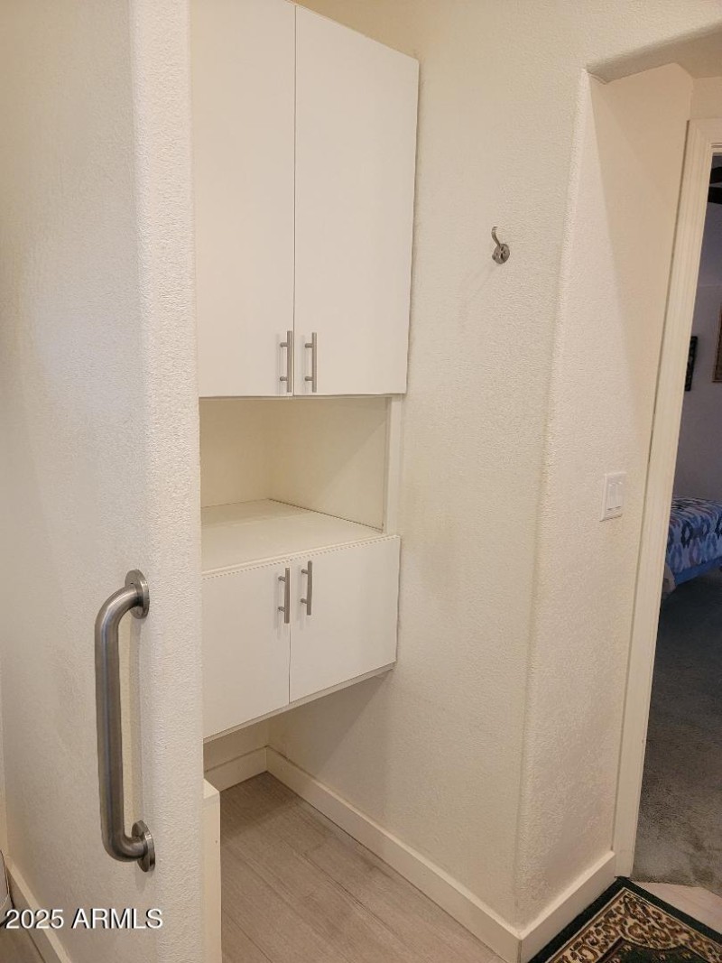 812 primary bathroom linen