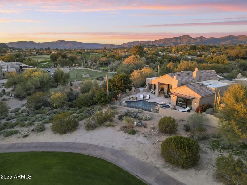 5BR/5BA Boulders Estate with Casita