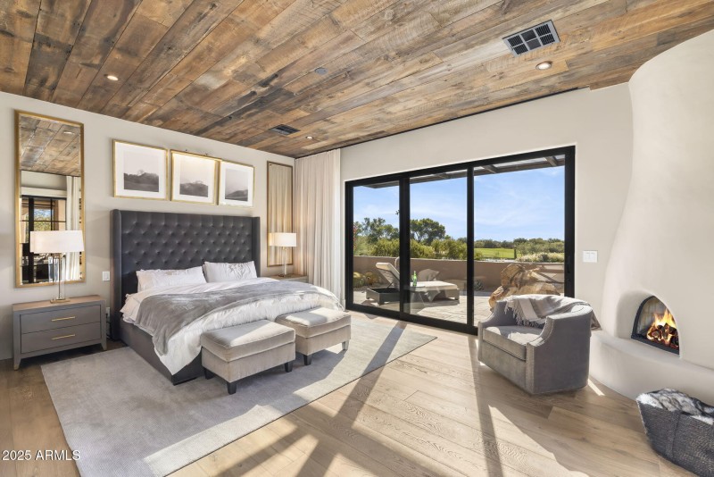 Ensuite Primary BR's Slider w/ Views