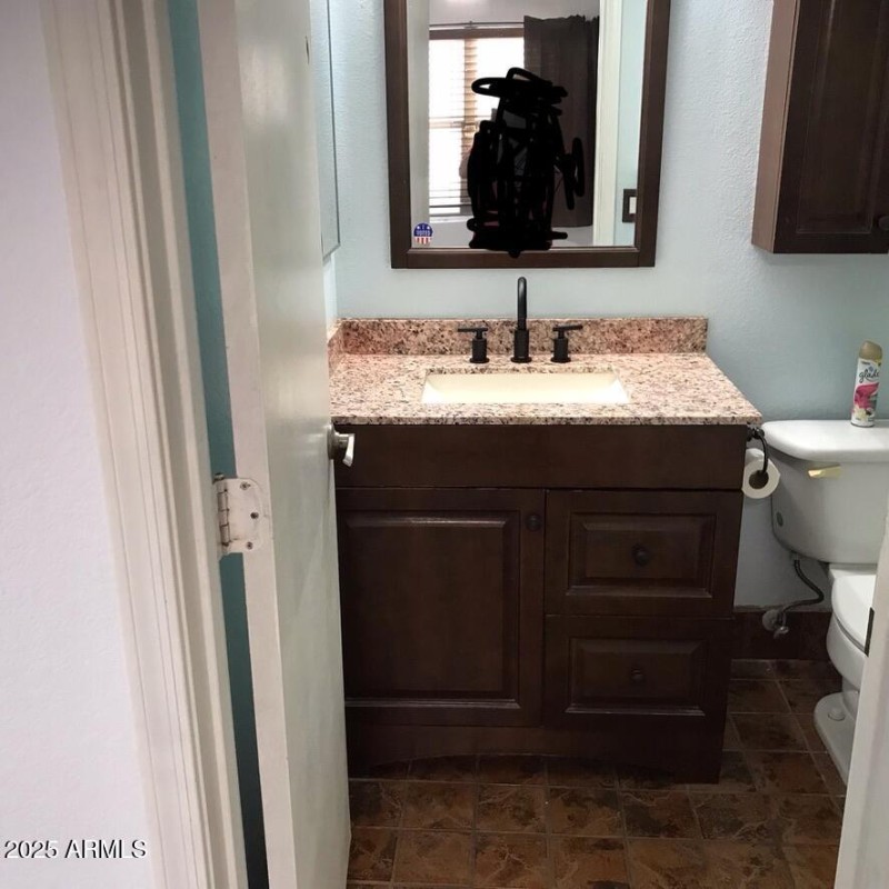 EB6DF7C9-5DD4-43C9-B940-81A908F2788F_1_1