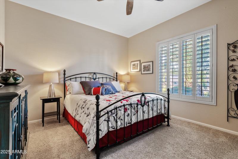 4th Guest bedroom w/private bathroom