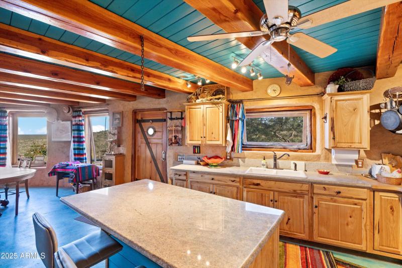 23-Kitchen to Dining