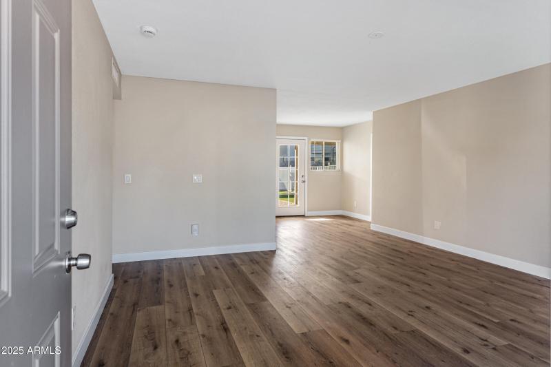 525 W Sundance Way-5