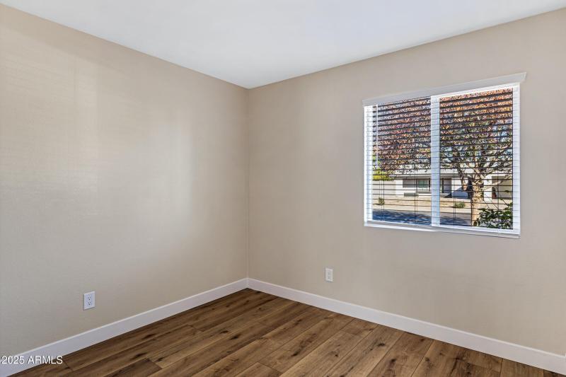 525 W Sundance Way-16