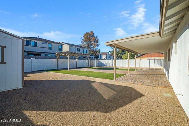 525 W Sundance Way-26