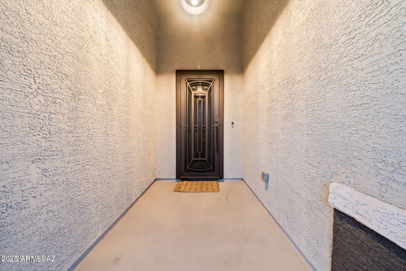 5436 W Beacon Hill Drive