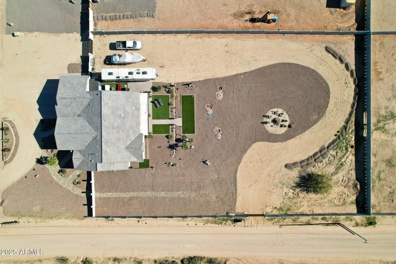 RV turnaround and Rear Driveway