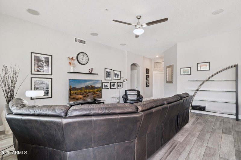 7-print-21531-n-72nd-pl