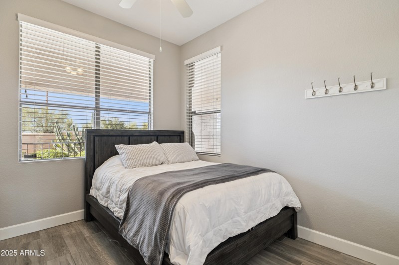 13-print-21531-n-72nd-pl