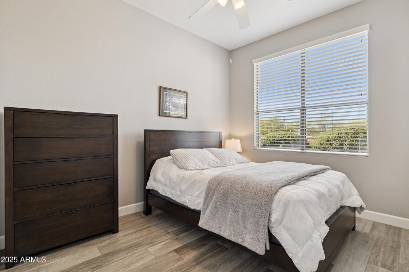 16-print-21531-n-72nd-pl