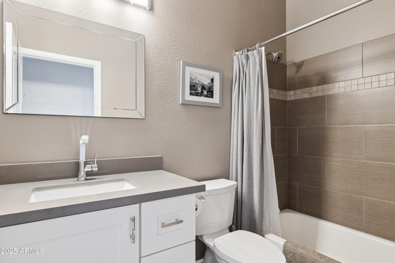 20-print-21531-n-72nd-pl