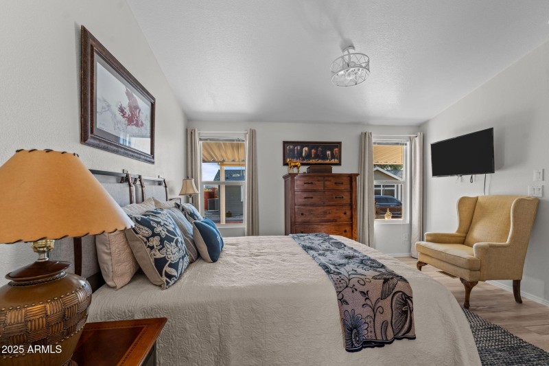 2501 W Wickenburg Way, 41