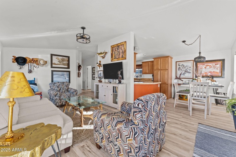 2501 W Wickenburg Way, 41