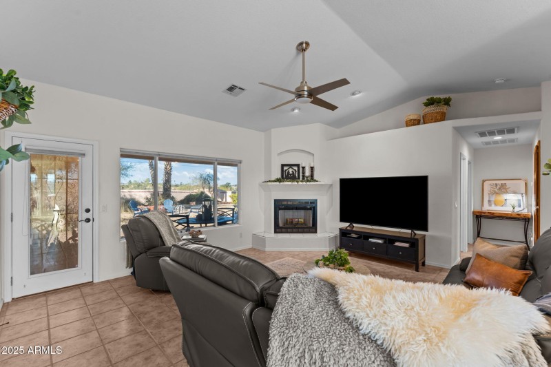 5-web-or-mls-DSC04419