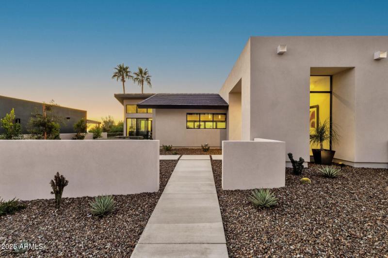 7112N23rdWay_63815_4