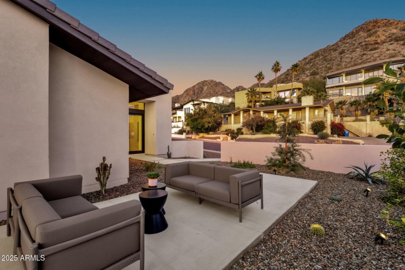 7112N23rdWay_63815_7