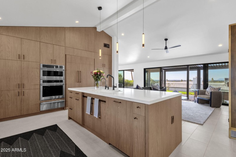 7112N23rdWay_63815_12