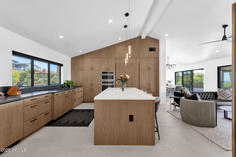 7112N23rdWay_63815_13