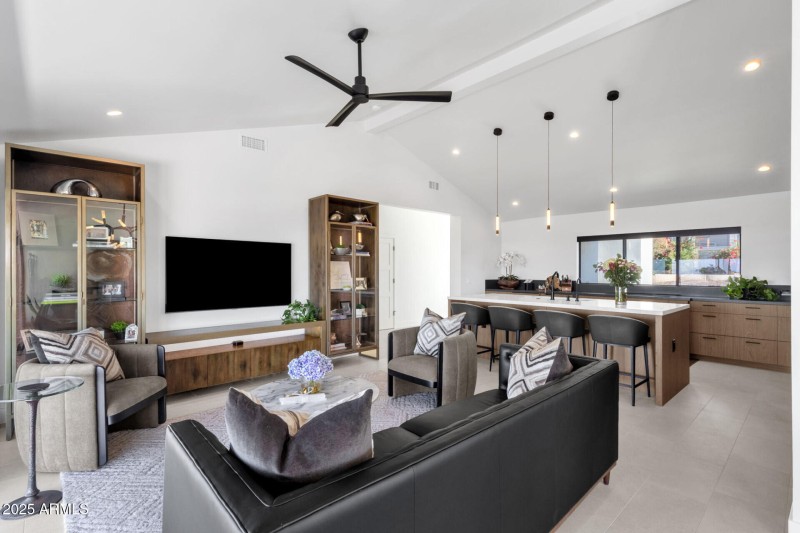 7112N23rdWay_63815_17