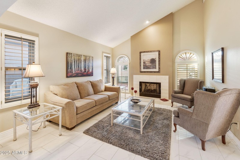 41-web-or-mls-dlb_0815-dlb_0819