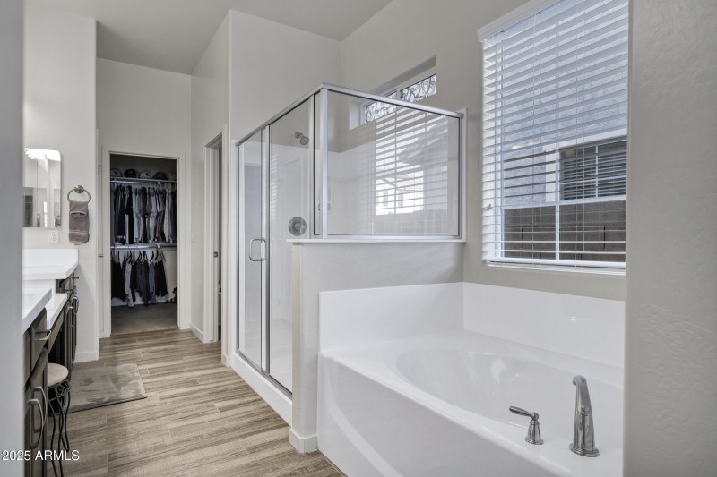 10104 E Nichols Ave-31