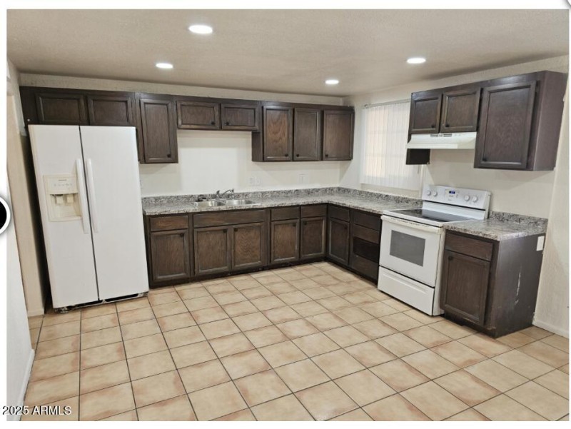 MOVE IN READY!!RENT TO OWN!!! 4 BED 3 BA