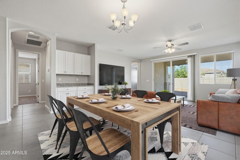 008_Staged_ListerPros