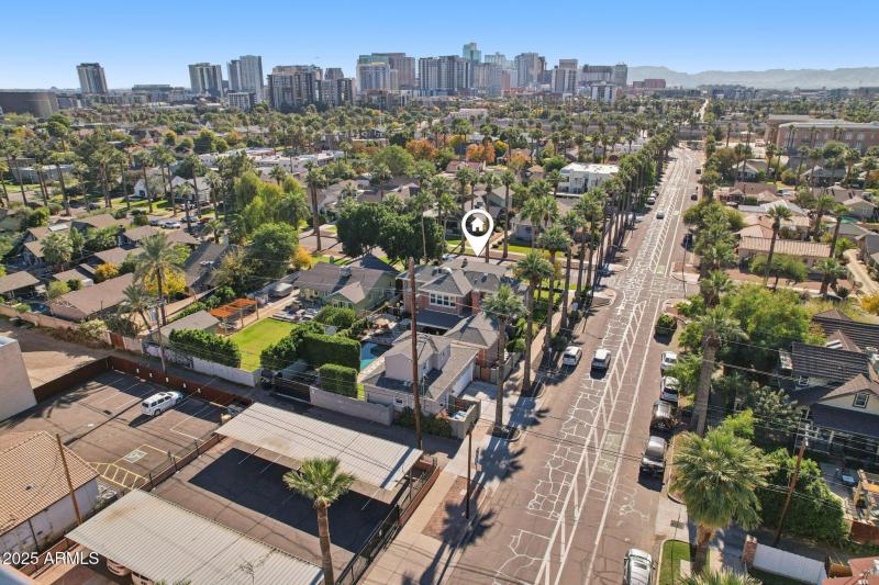 86-web-or-mls-W Lynwood St-S1412-086