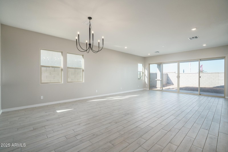 4) DINING TO GREAT ROOM