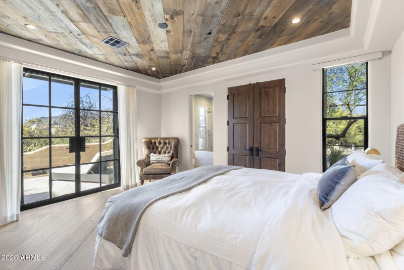 Ensuite Bedroom 2 of 5