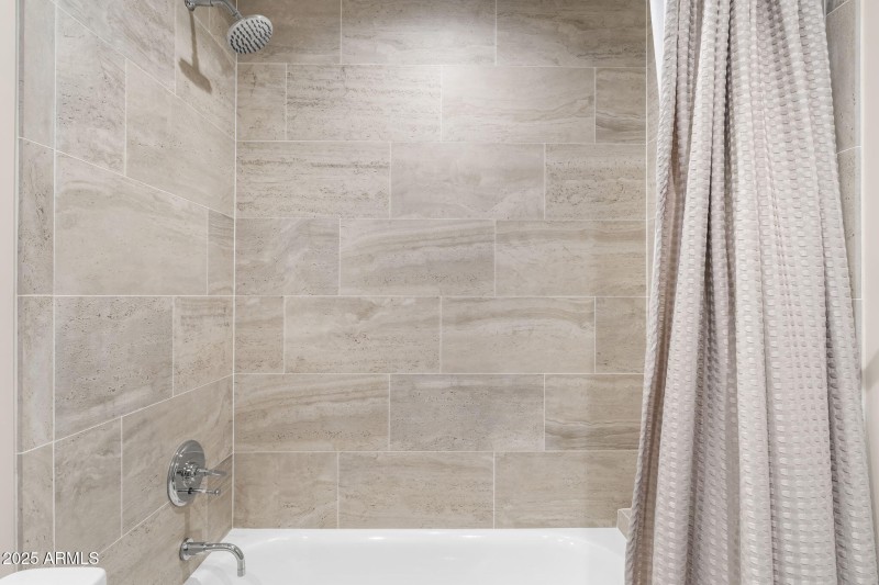 Ensuite Bath 4 has a Soaking Tub