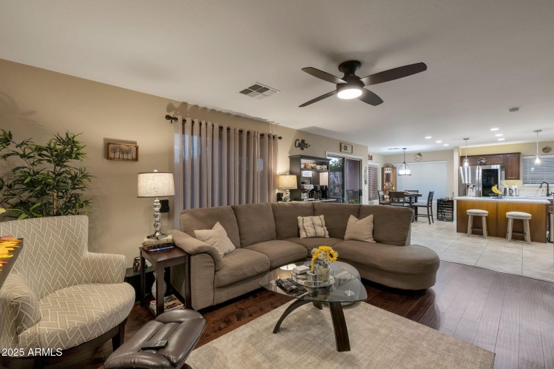 13-web-or-mls-QP-5946