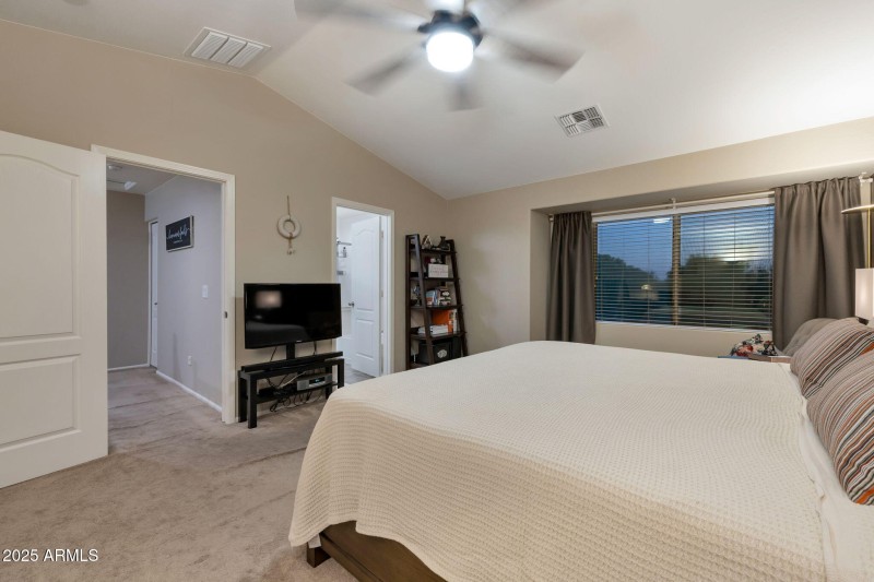 17-web-or-mls-QP-5966