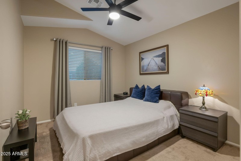 22-web-or-mls-QP-5996