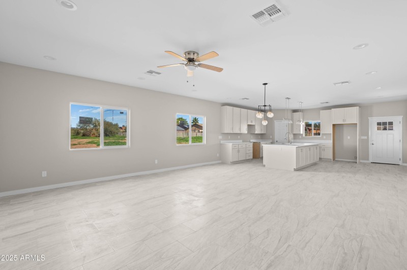 31912 S Bush St Wittman AZ 85361-16