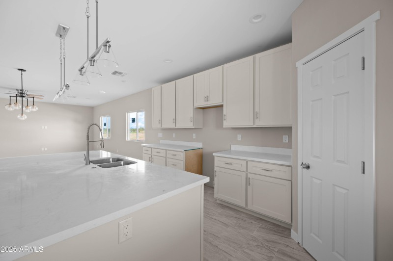 31912 S Bush St Wittman AZ 85361-24